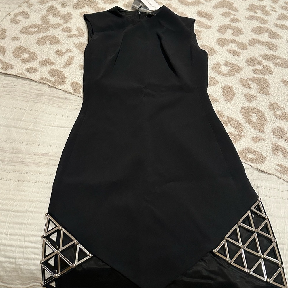 David Koma Elegant Black Sleeveless Dress with Geometric Accents